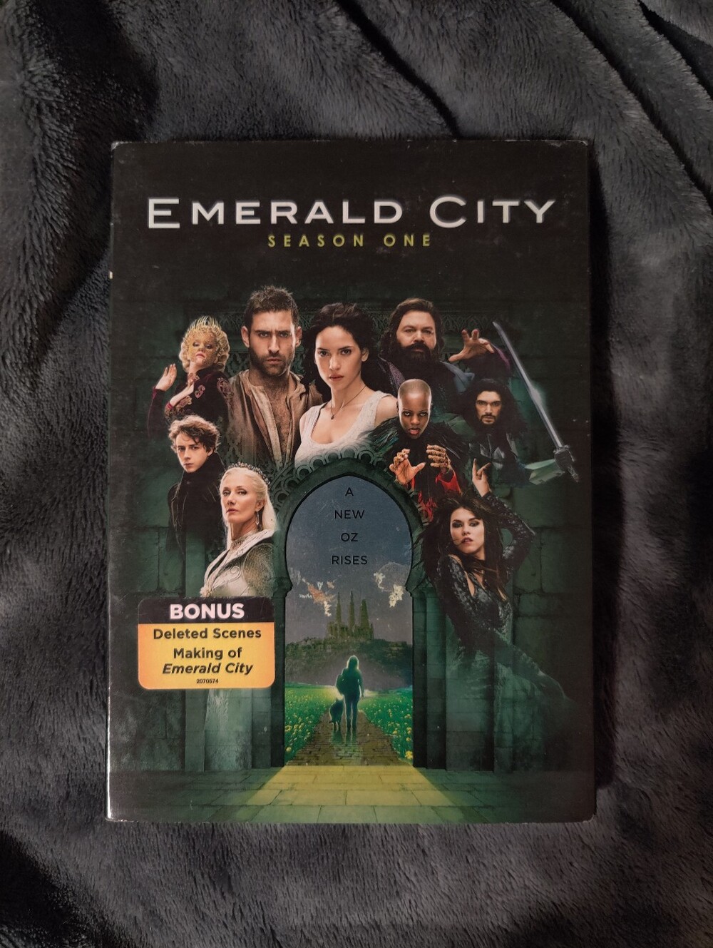 Emerald City: Season One (DVD, 2017) Complete First Season. Never Opened